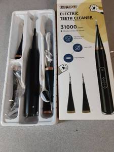 lot 292 image: Electric Teeth Cleaner 31000 Vibrations Per Minute - Retail $15