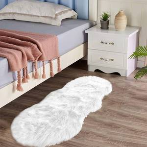 lot 500 image: Latepis Faux Sheepskin 2x4 Shag Throw Rugs White Fur Sheep Skin Rug Carpet Alfombras para Habitacion Furry Rug for Bedroom Cushion Home D�cor, Sheepskin - Retail $22