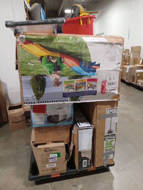 lot 2191 image: Pallet of Misc Items - SOME NEW - SOME PRE OWNED - SOME FOR PARTS&nbsp&nbsp