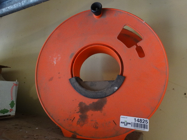 lot 14825 image: Cord wheel.
