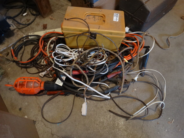 lot 14834 image: Lot of extension cords, drop light, jumper cables, etc.
