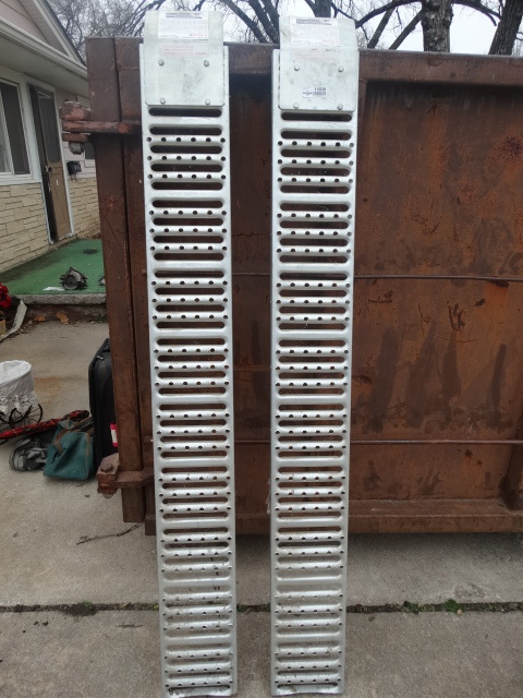 lot 14838 image: 2 Loading ramps 1000 pound capacity from harbor frieght.