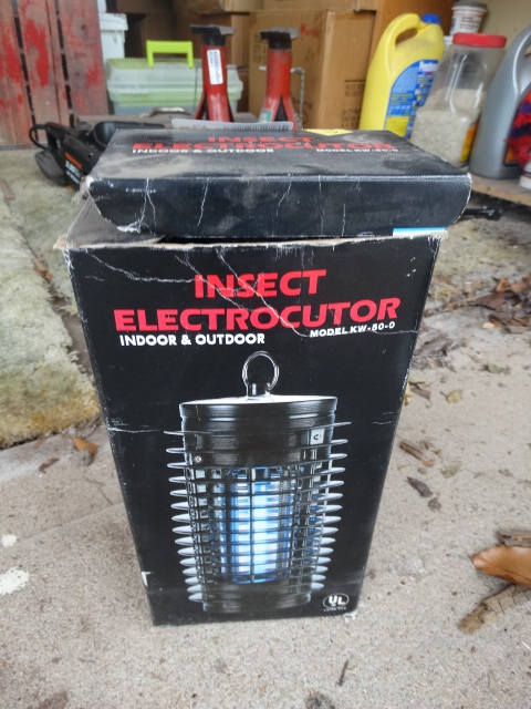 lot 14845 image: Insect electrocutor indoor outdoor.