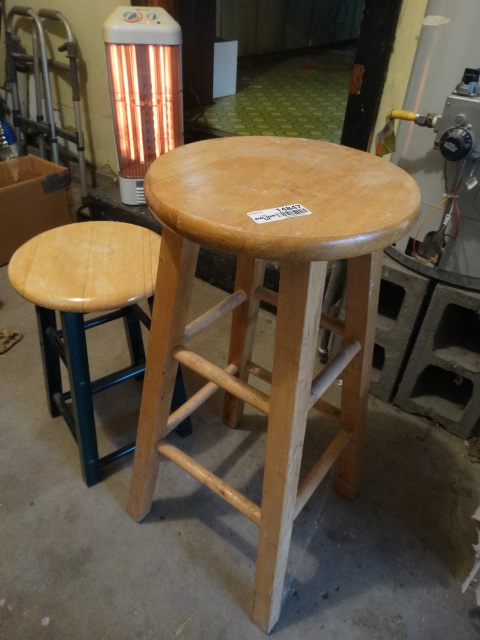 lot 14847 image: 2 stools one is short.