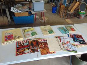 lot 4821 image: Vintage Books and Magazines