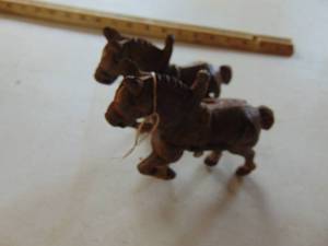 lot 4864 image: Cast Iron Horse Team