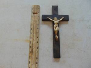 lot 4874 image: Religous Figure