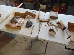 lot 4885 image: Selection of Vintage Tools