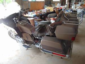 lot 4910 image: 1984 Honda Goldwing Aspencade