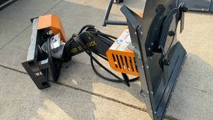 lot 47022 image: LandHonor Skid Steer Articulating Brush Cutter  ABC-13-125A