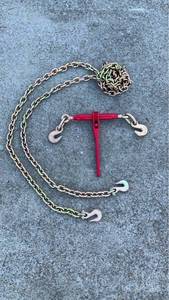 lot 48101 image: LandHonor Set of  (9,200lb) Ratchet Binders & G70 Chains Set  LHR-RC9200