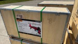 lot 48119 image: LHR-ELS7T  7 Ton Electric Log Splitter