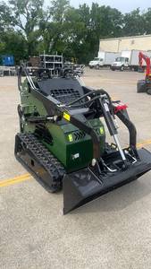 lot 50020 image: Green Mini Skid Steer Loader with RATO Gas Engine ZJ-380-GREEN