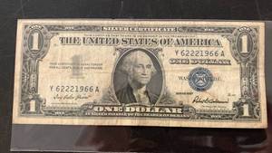lot 2 image: One Dollar Silver Certificate Blue Seal Series 1957 Serial number Y62221966A