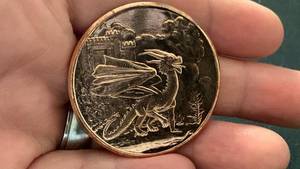 lot 9 image: 1 oz 999 Fine Copper Round Celtic Lore Dragon Design