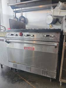 Vulcan Commercial Gas Range with Oven