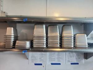 lot 5022 image: Commercial Stainless Steel Food Service Pan Collection