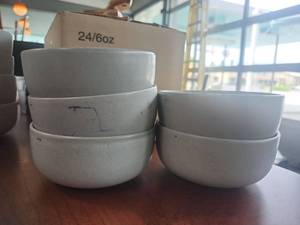 lot 5046 image: Set of 5 Gray Ceramic Acopa-Pangea Bowls