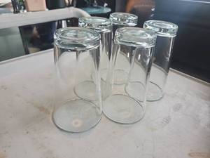 lot 5121 image: Set of 5 Clear Bar Glass