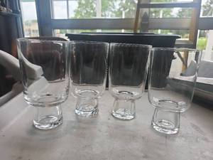 lot 5143 image: Set of 4 Modern Glass&nbspAcopa-Pangea&nbspDrinking Set with Carafe