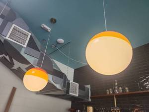 lot 5183 image: Set of 2 Globe Pendant Light