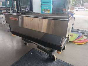 lot 5187 image: La Marzocco Linea AV Commercial Espresso Machine
