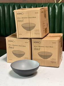 lot 5244 image: Acopa Apollo 28 oz. Melamine Gray Bowls