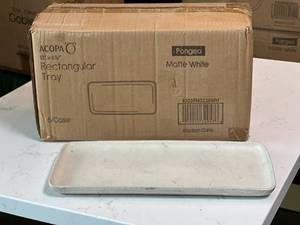 lot 5256 image: Acopa Pangea 13 x 6.5 Matte White Rectangular Tray - 6Case