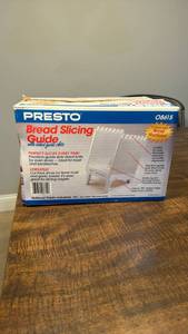 lot 3234 image: Presto O8615 Bread Slicing Guide with Coded Guide Slots