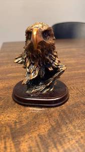 lot 3241 image: Bronze Eagle Head Sculpture on Wooden Base