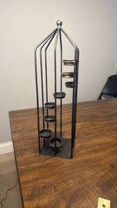 lot 3281 image: Metal Tiered Tea Light Candle Holder Stand