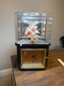 lot 3332 image: Fiber Optic Floral Clock - Comes as shown