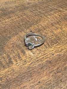 lot 3336 image: Very beautiful Ring