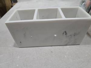 lot 9770 image: Bino Multi Purpose 3 Compartment Organizer - Makeup Brush Holder Makeup Brush