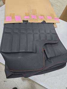 lot 9857 image: Black Floor Mats