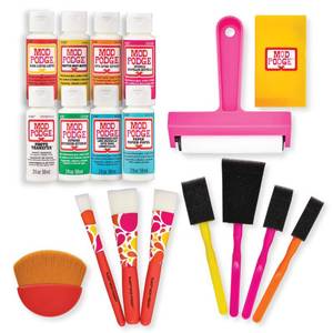 lot 24358 image: Mod Podge, Essential Decoupage Kit, Featuring 6 Formulas and 7 Tools, Perfect for DIY Arts and Crafts Projects - Retail $32