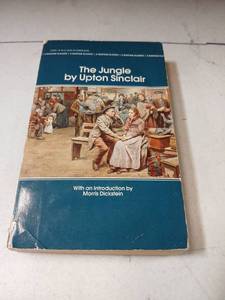 lot 30446 image: The Jungle by Upton Sinclair Paperback Book - Retail $3