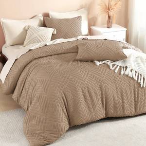 lot 61899 image: Litanika Super King Plus Comforter Taupe, 3 Pieces Tufted Boho Farmhouse Bedding Comforter Set, Lightweight Fluffy All Season Comforter Set (120x128In Comforter & 2 Pillowcases) - Retail $90
