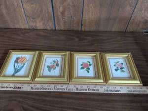 lot 13 image: Set of 4 Small Botanical Prints in Gold Frames