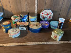 lot 75 image: Collectible Tin Container Lot Mixed Brands