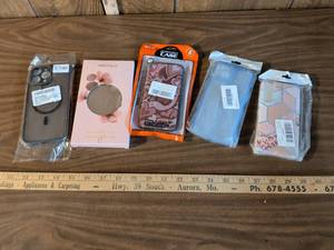 lot 81 image: Mixed Cell Phone Cases and Accessories Bundle