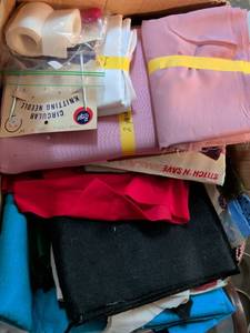 lot 115 image: Sewing Supplies Lot with Fabric Bundle