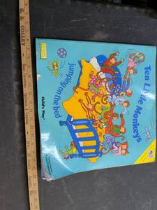 lot 118 image: Ten Little Monkeys Jumping on the Bed Childrens Book