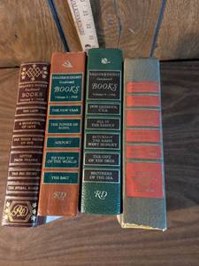lot 131 image: Readers Digest Condensed Books Collection Set 1960s