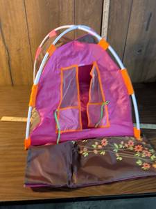 lot 166 image: Doll Camping Tent Set with Play Accessories