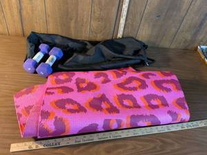 lot 202 image: Workout Set with Purple Dumbbells, Yoga Mat, and Carrying Bag
