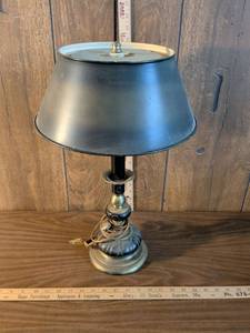 lot 225 image: Traditional Metal Table Lamp with Tole Shade