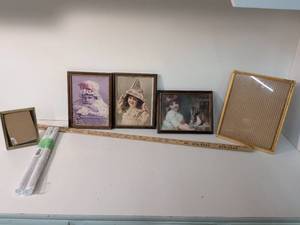 lot 237 image: Set of Framed Victorian Children Prints and Picture Frames with Poster Tubes