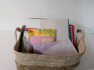 lot 250 image: Mixed Greeting Cards Collection with Wicker Basket