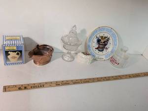 lot 278 image: Mixed Collectible Tableware and Ceramic Items Lot